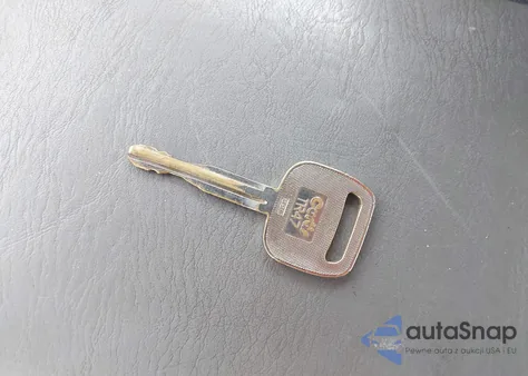 2004 Toyota Camry Le из США, поврежденный, VIN 4T1BE32K54U922235